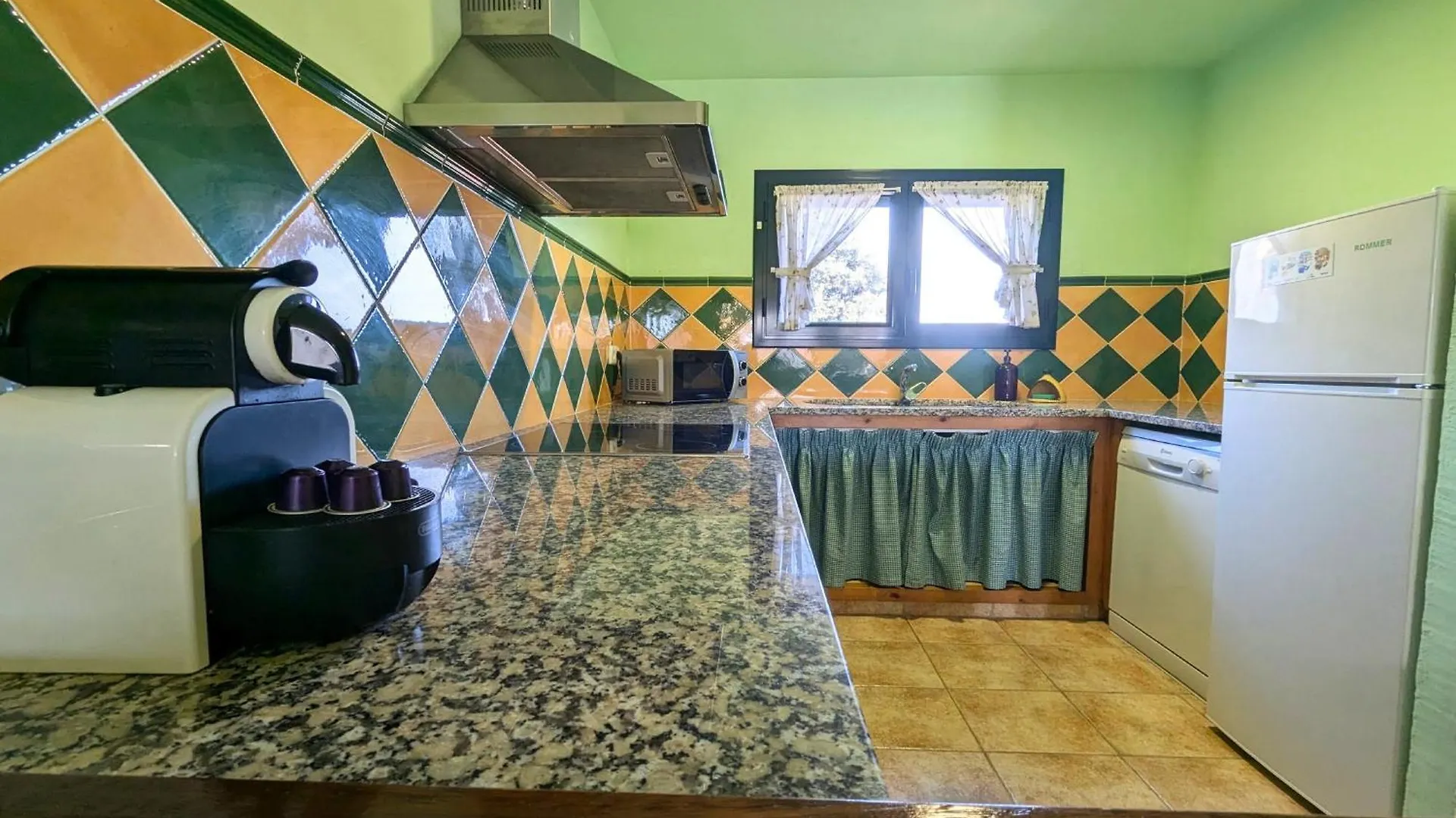 Can Pujol - Casitas De Turismo Rural En El Baix Emporda Serra de Daró Casa rural